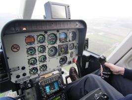 cockpit bell 407 helicopter